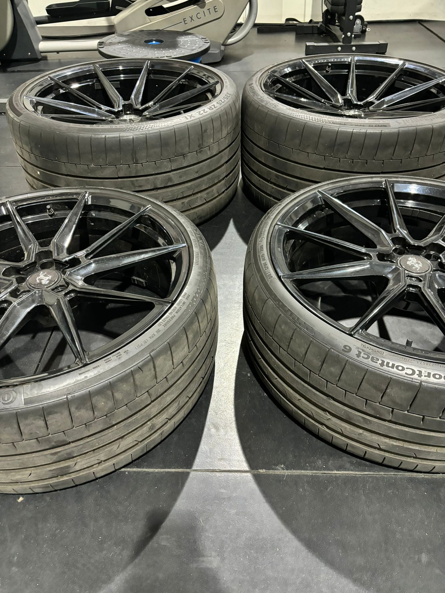21/22” VOSSEN FORGED SERIES EVO 2 ALLOY WHEELS CONTINENTAL TYRES FERRARI F8
