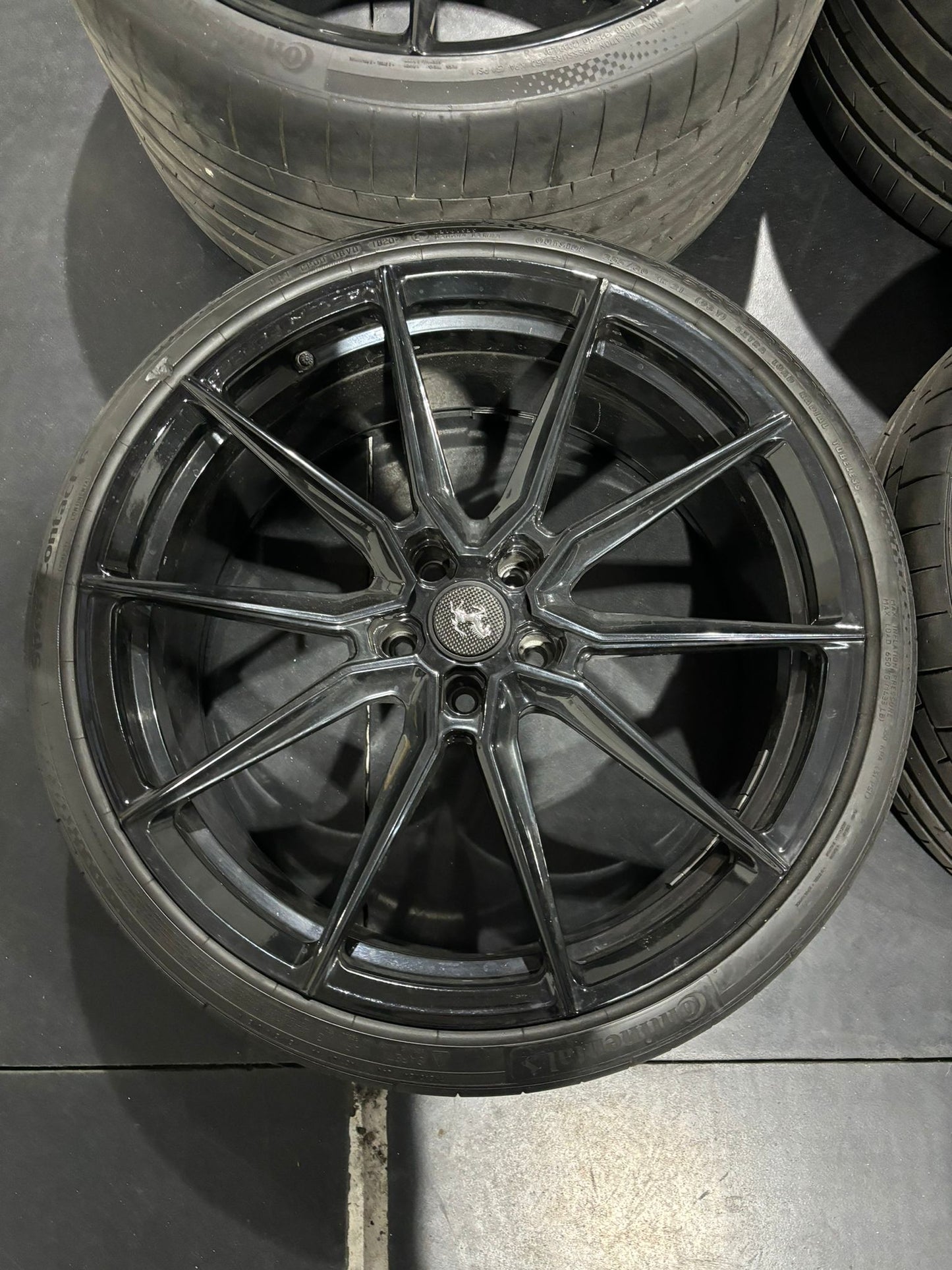 21/22” VOSSEN FORGED SERIES EVO 2 ALLOY WHEELS CONTINENTAL TYRES FERRARI F8