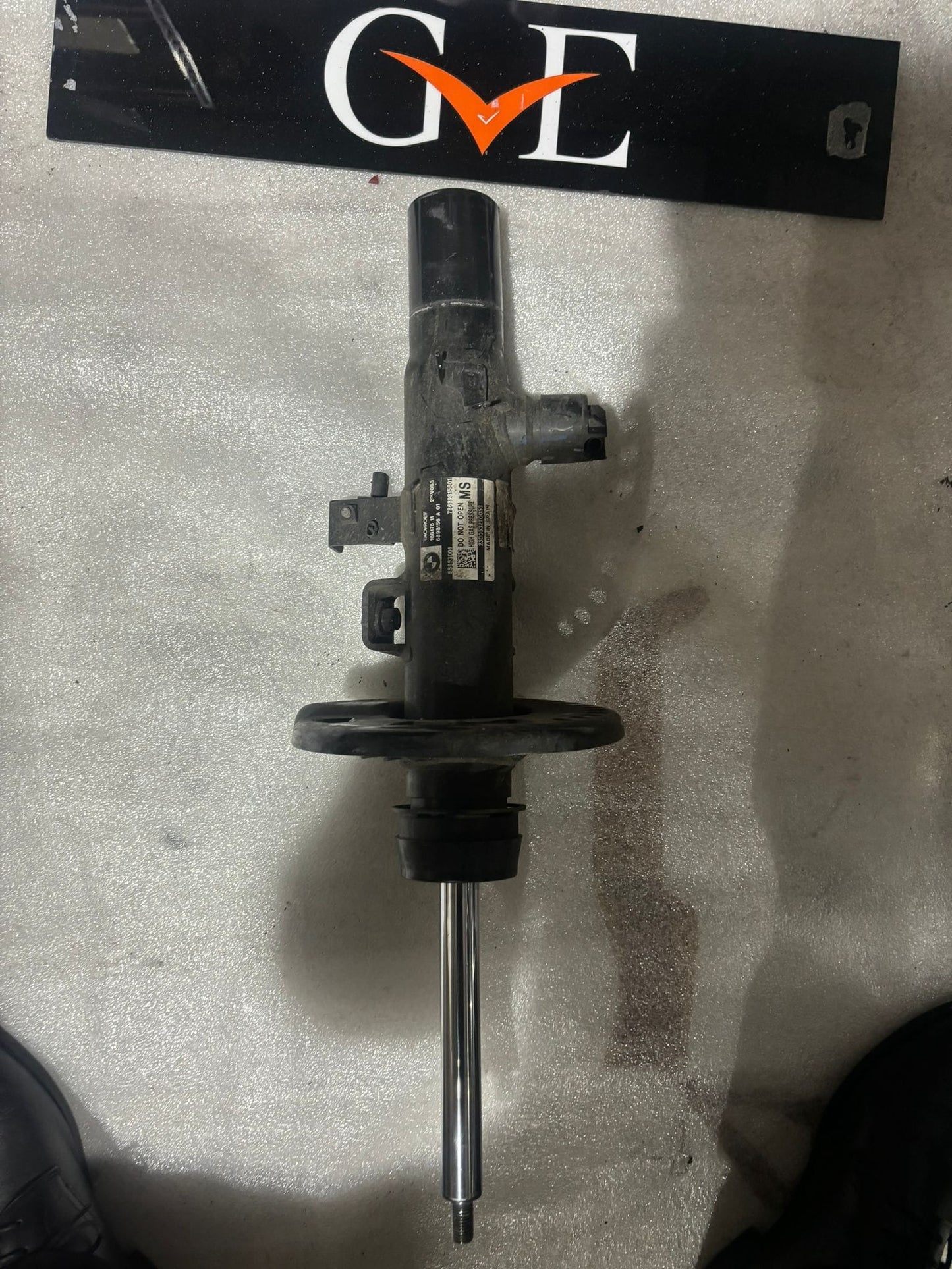 BMW IX3 Suspension Strut 78689815601 Used