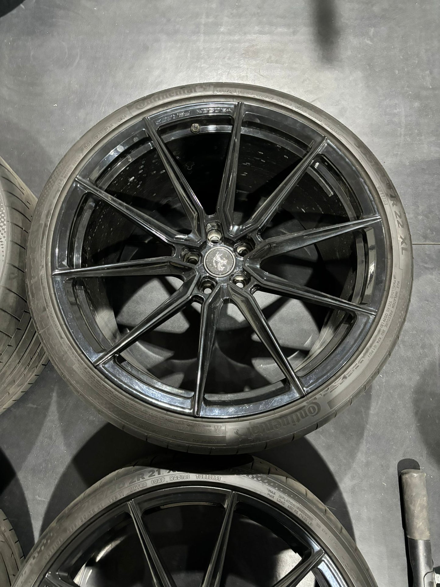 21/22” VOSSEN FORGED SERIES EVO 2 ALLOY WHEELS CONTINENTAL TYRES FERRARI F8